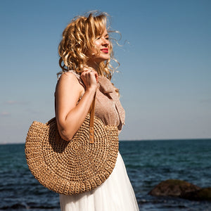 Round Woven Straw Bag | Little Miss Meteo